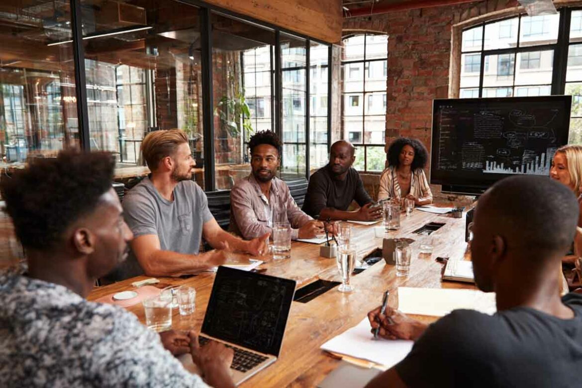 A nova equação do trabalho: por que atrair talentos exige mais do que vagas abertas 